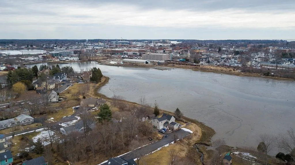104 Thornton Street Portsmouth NH 03801