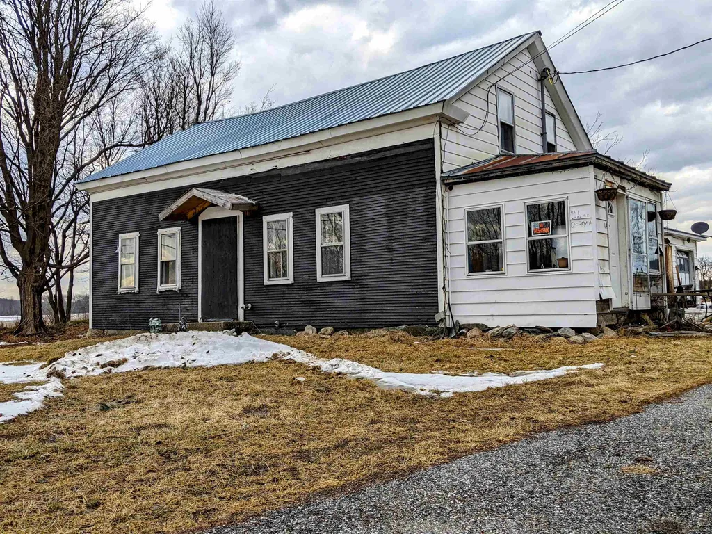 441 Lake Road Franklin VT 05457-9413