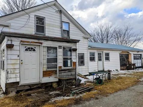 441 Lake Road Franklin VT 05457-9413