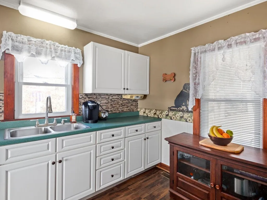 55 Pearl Street Essex VT 05452