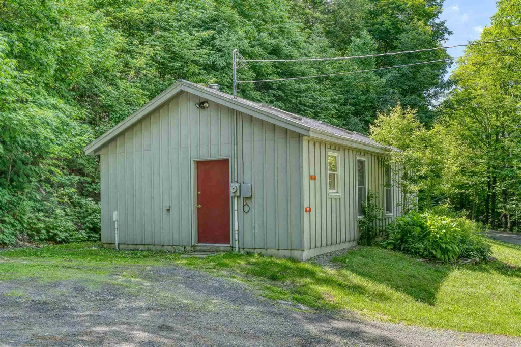 33 Odonnel Farm Road Sharon VT 05065