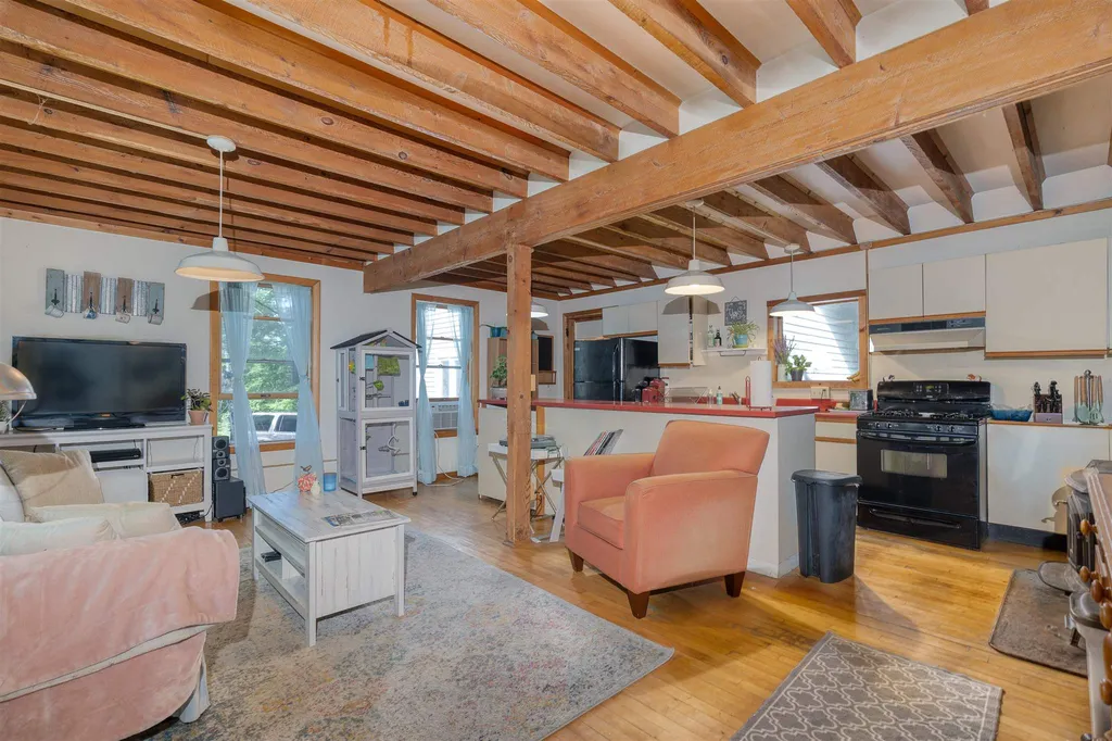 33 Odonnel Farm Road Sharon VT 05065