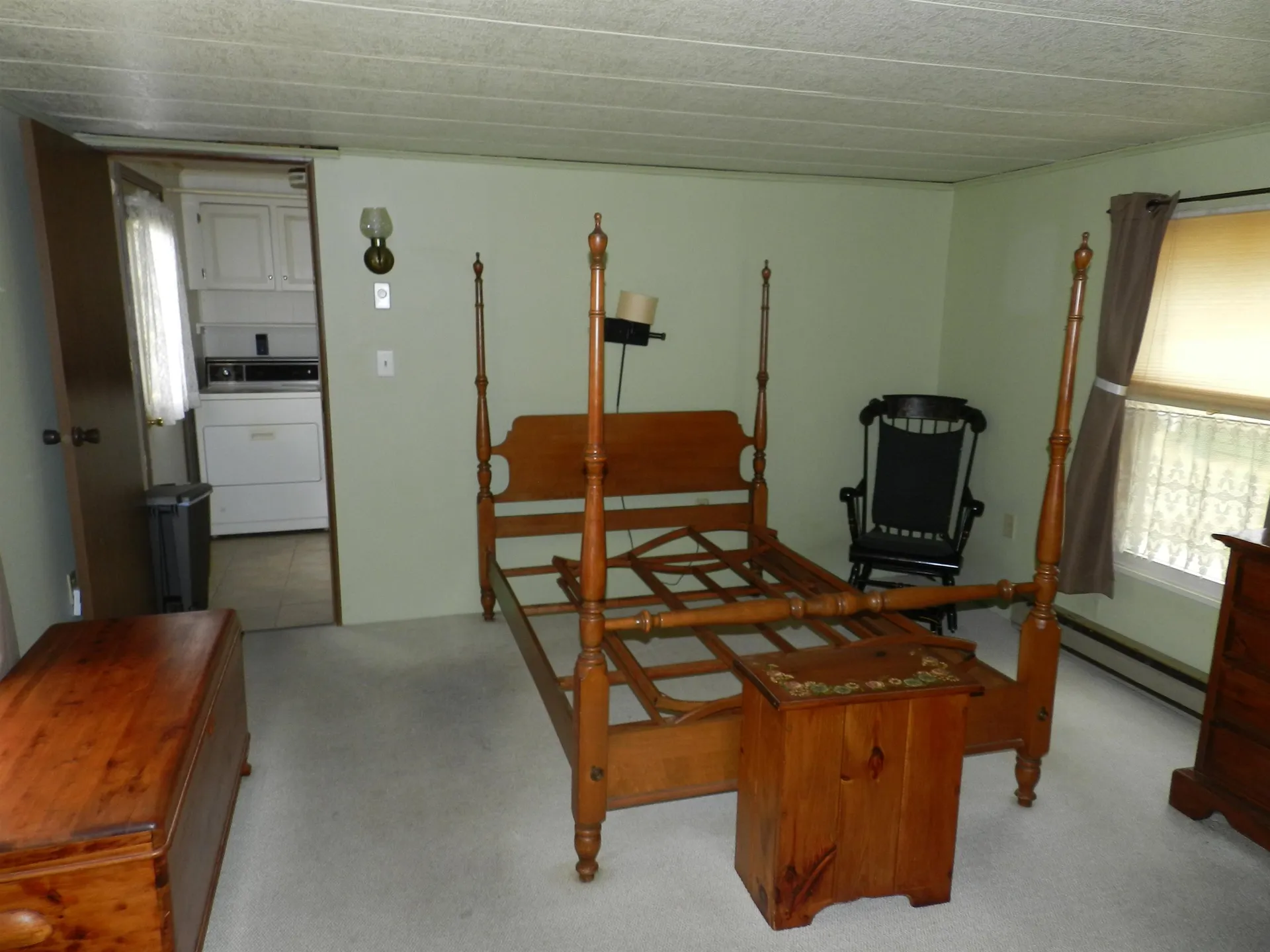 24 Pleasant Valley Road Dover NH 03820