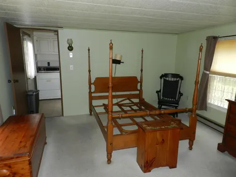 24 Pleasant Valley Road Dover NH 03820
