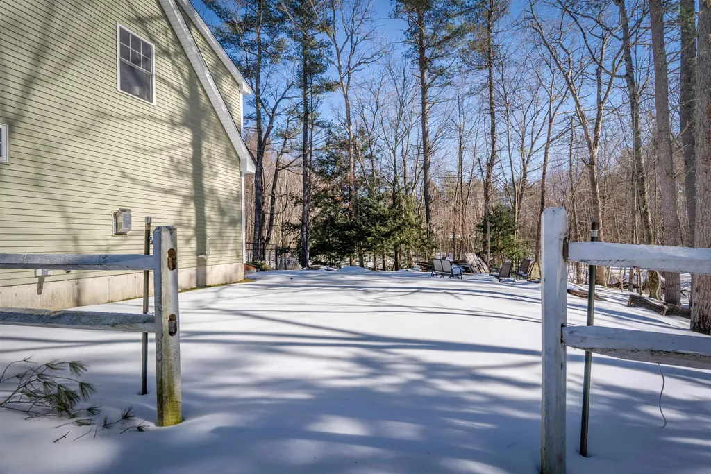 130 Sherborne Road Barrington NH 03825