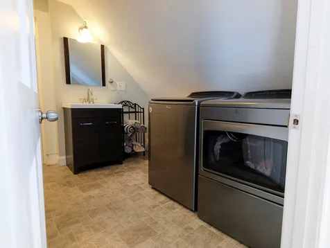 24 Birch Street Derry NH 03038