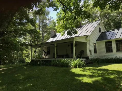 8 Old Stage Road Newfane VT 05345