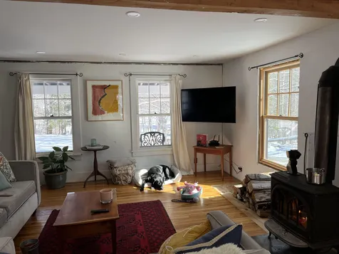 8 Old Stage Road Newfane VT 05345