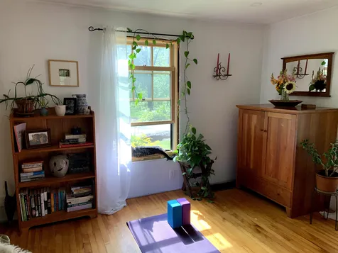 8 Old Stage Road Newfane VT 05345