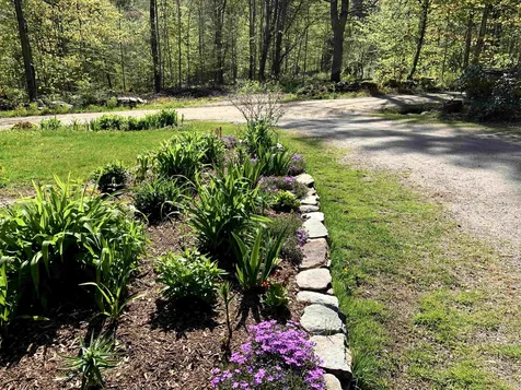 8 Old Stage Road Newfane VT 05345