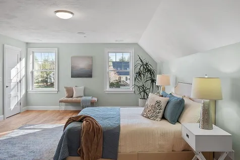 17 Kibrel Court Sandown NH 03873
