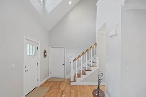 17 Kibrel Court Sandown NH 03873