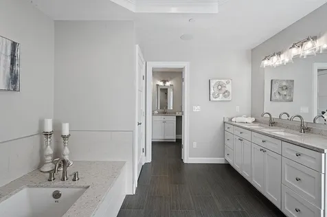 17 Kibrel Court Sandown NH 03873