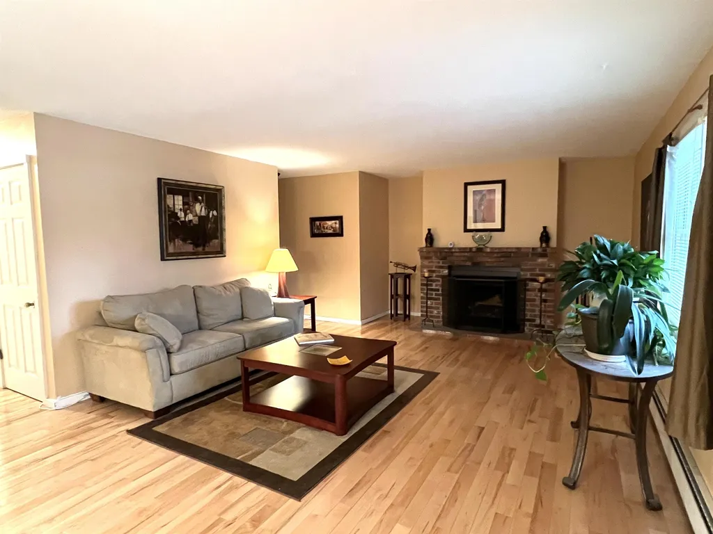 33 Pleasant Street Lebanon NH 03784