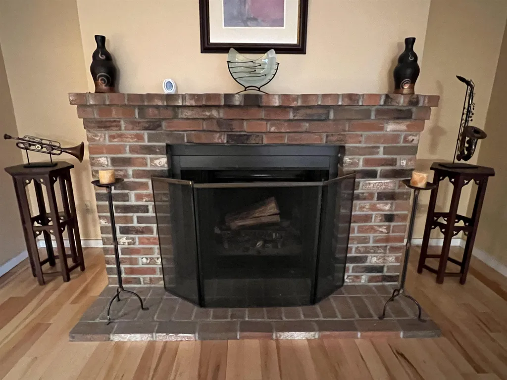 33 Pleasant Street Lebanon NH 03784