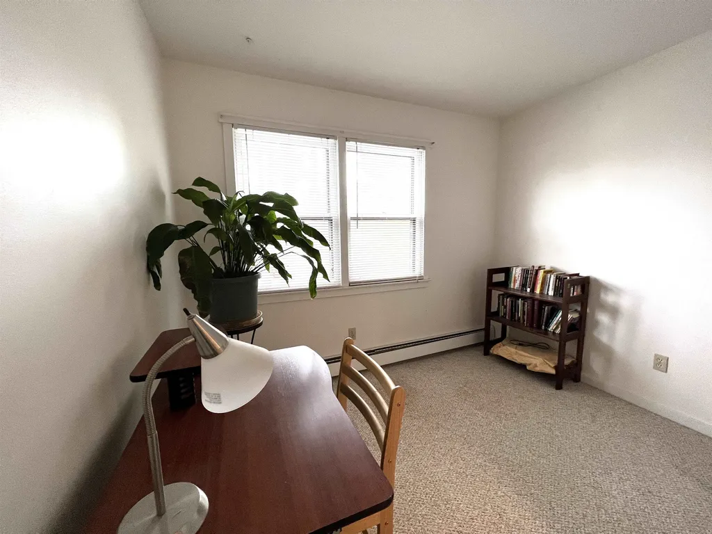33 Pleasant Street Lebanon NH 03784