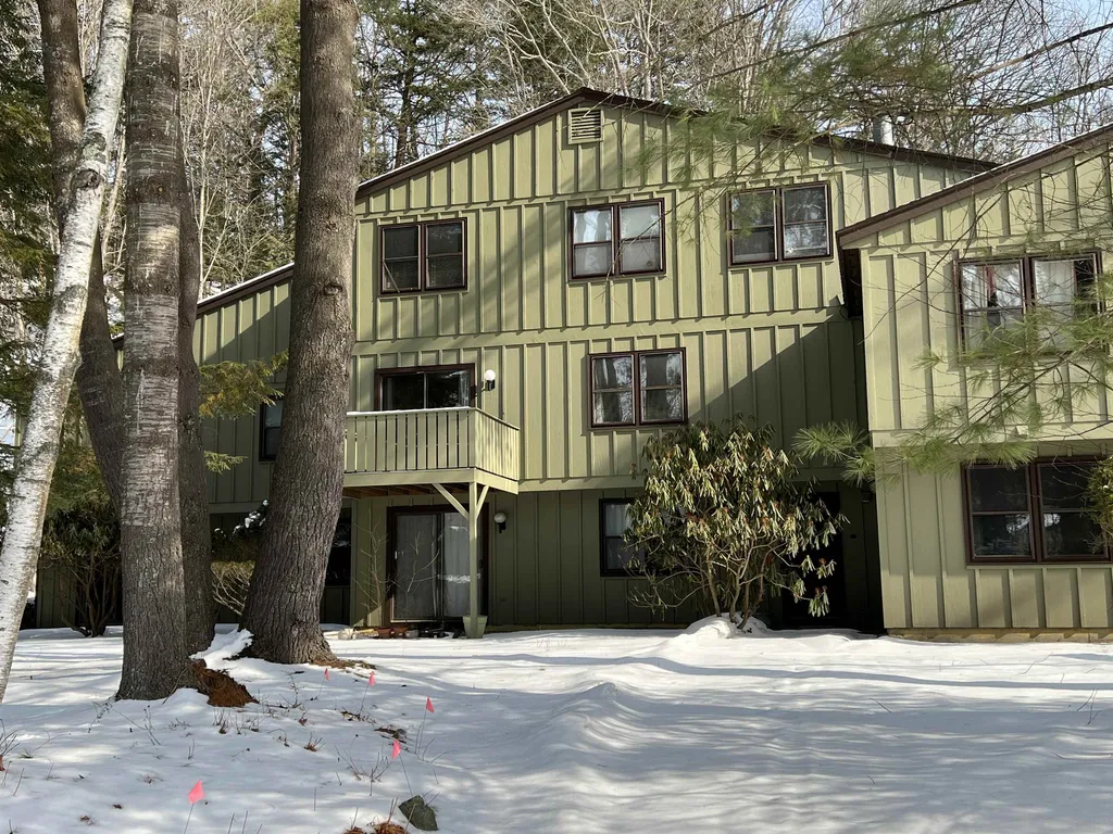 33 Pleasant Street Lebanon NH 03784