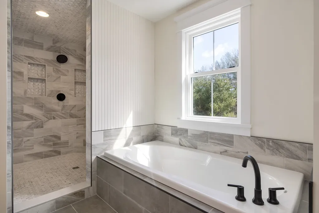 10 John West Road Exeter NH 03833