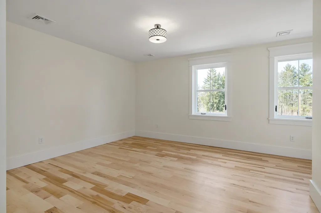 10 John West Road Exeter NH 03833