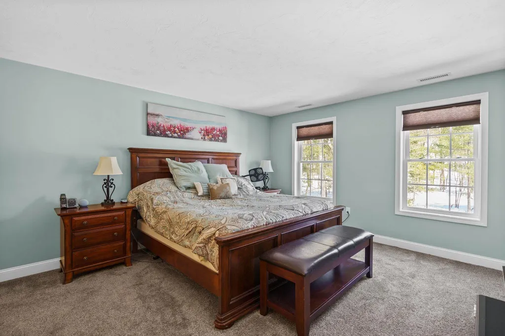 58 Northland Road Windham NH 03087
