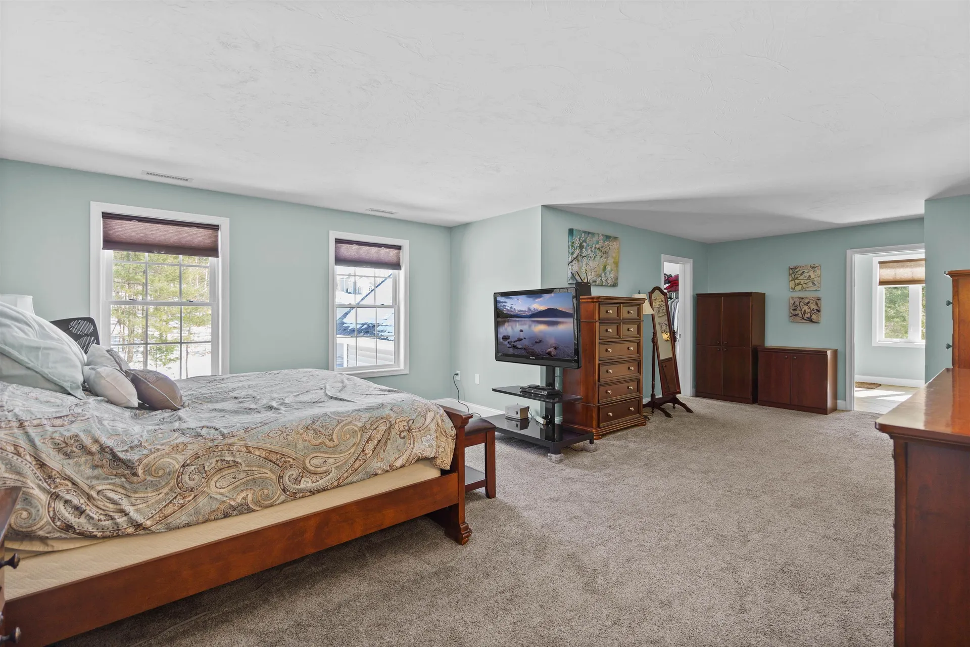 58 Northland Road Windham NH 03087