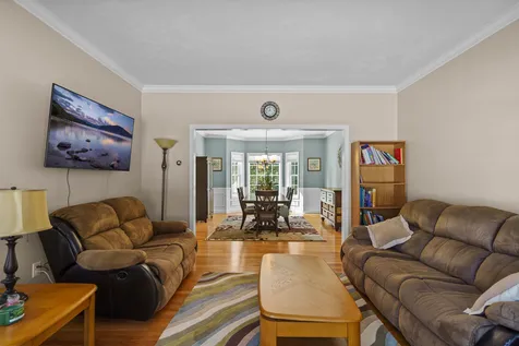 58 Northland Road Windham NH 03087