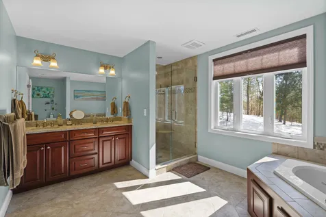 58 Northland Road Windham NH 03087