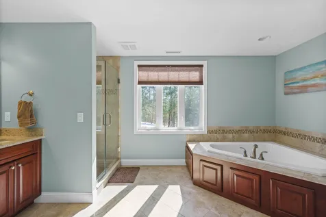 58 Northland Road Windham NH 03087