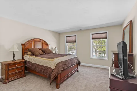 58 Northland Road Windham NH 03087