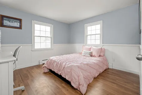 19 Westwood Circle Dover NH 03820