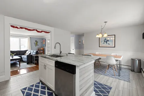 19 Westwood Circle Dover NH 03820