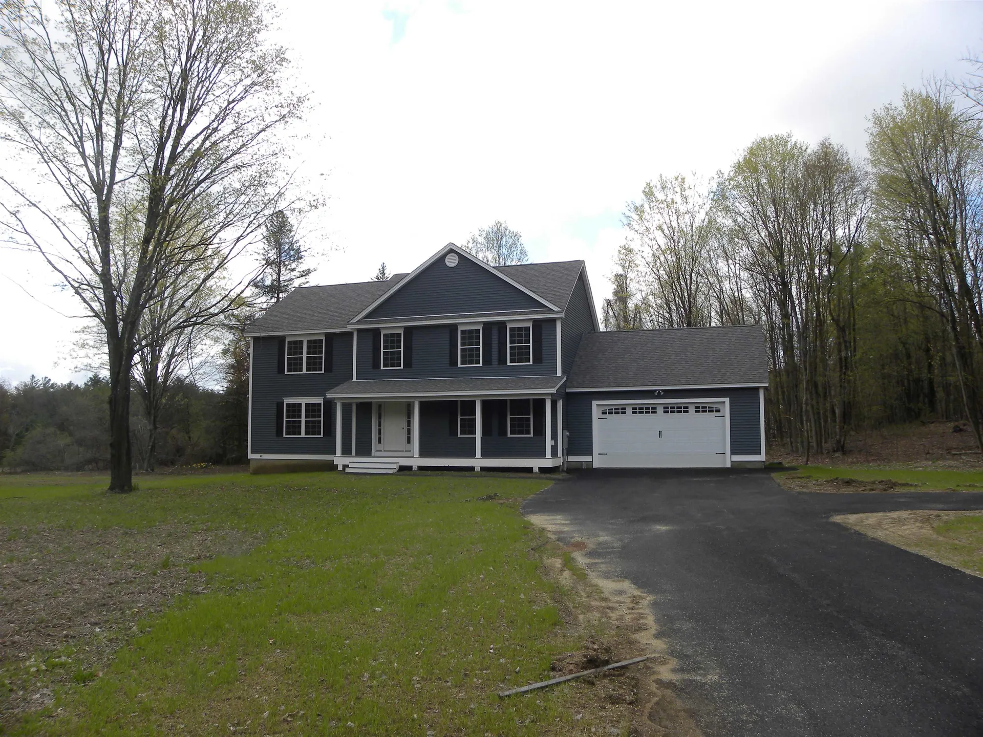 592 Raymond Road Chester NH 03036