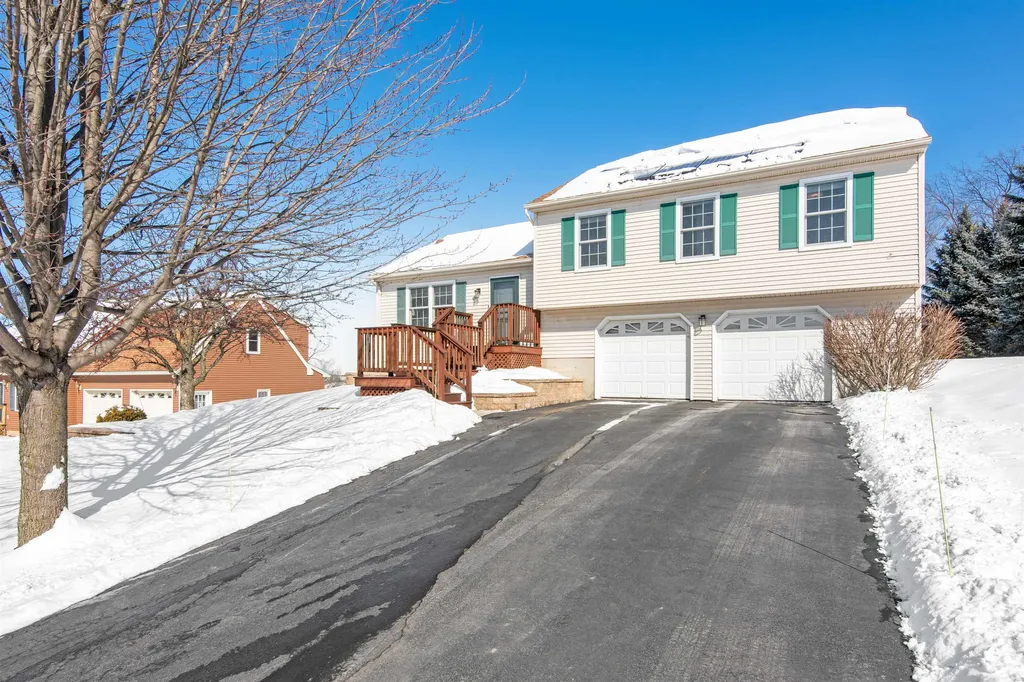 30 Hunting Ridge Lane Milton VT 05468