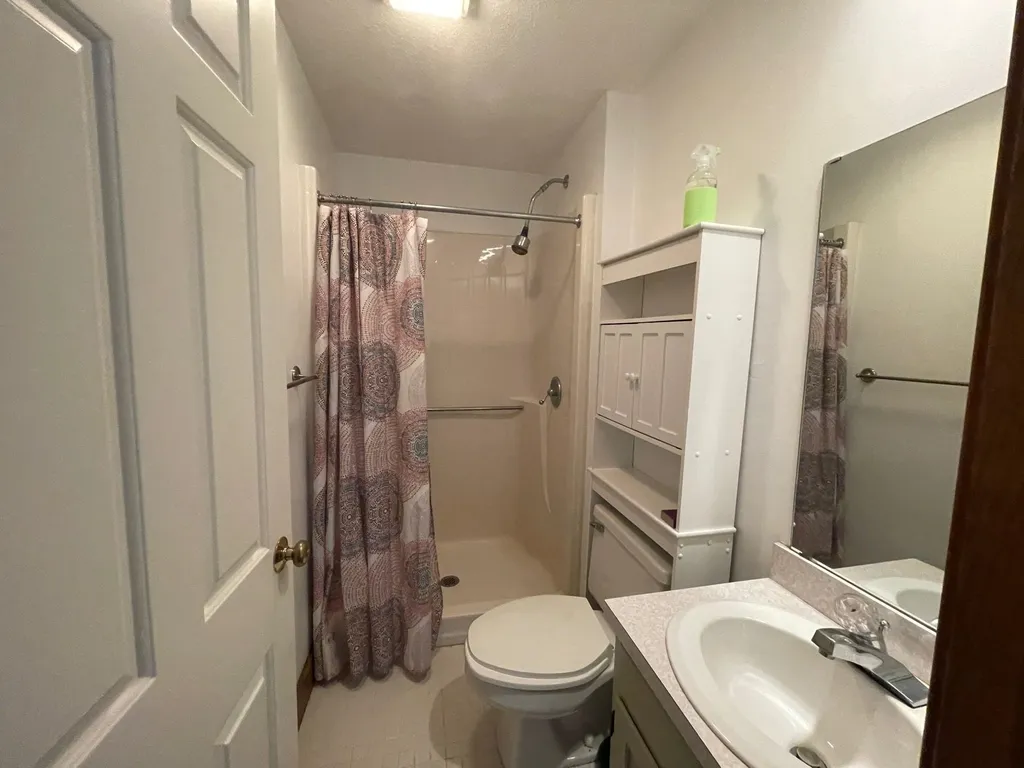 203 Lyman Batcheller Road Hartford VT 05059