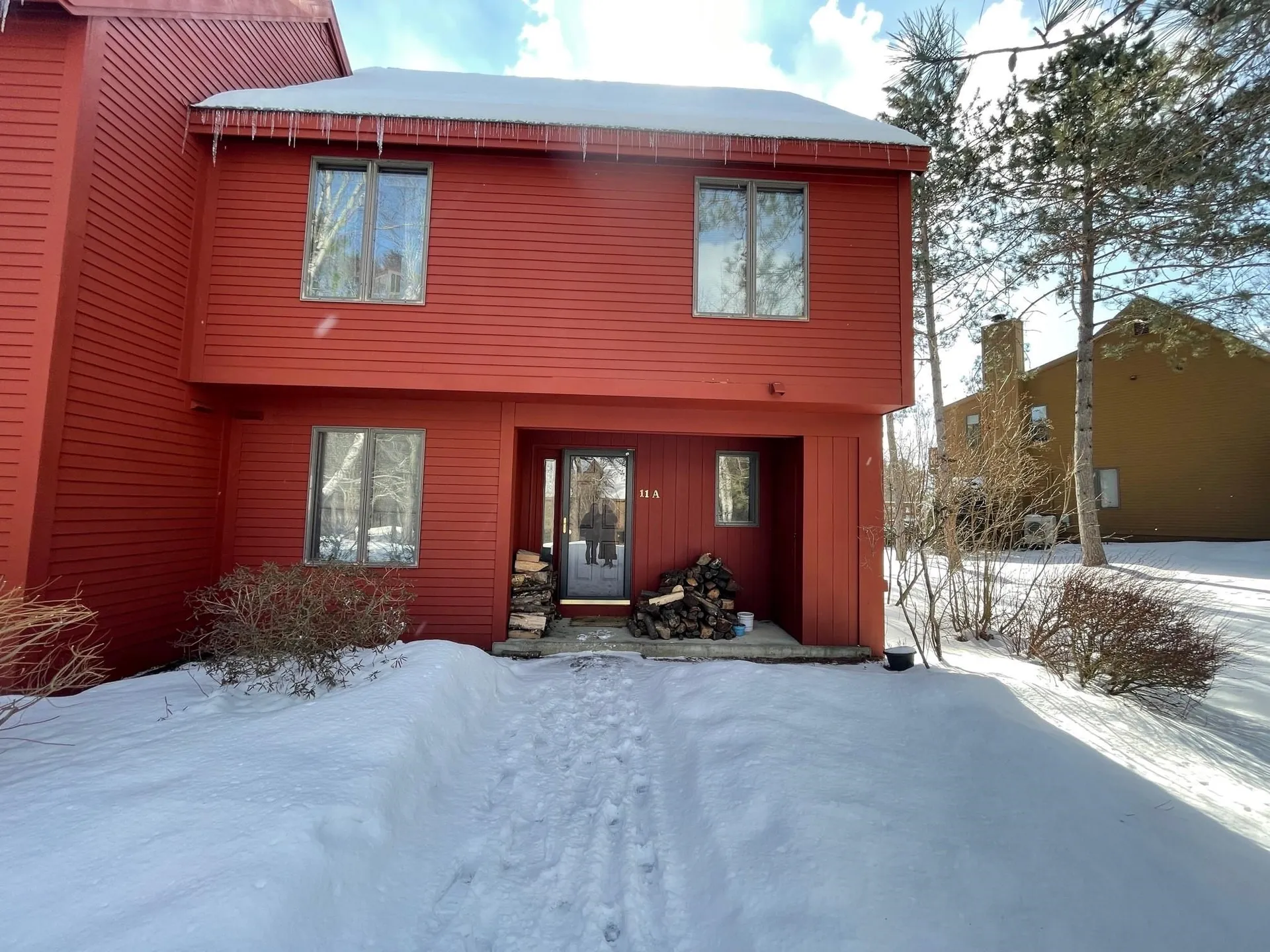 203 Lyman Batcheller Road Hartford VT 05059