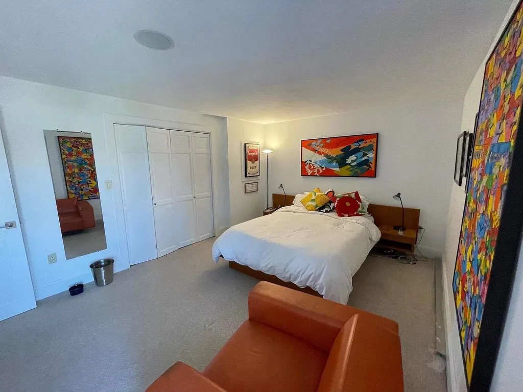 121 Bow Street Portsmouth NH 34231
