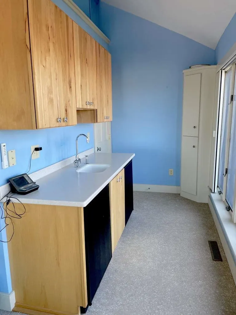 121 Bow Street Portsmouth NH 34231