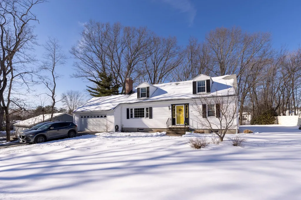 36 Sunset Drive Greenland NH 03840