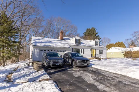 36 Sunset Drive Greenland NH 03840