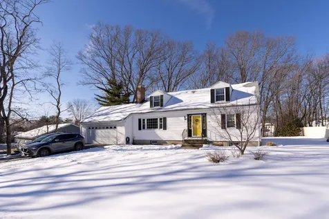 36 Sunset Drive Greenland NH 03840