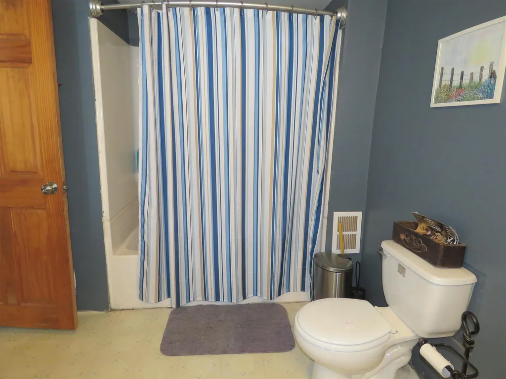 6042 Valley Road Holland VT 05830