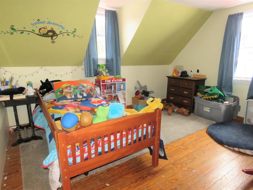 6042 Valley Road Holland VT 05830