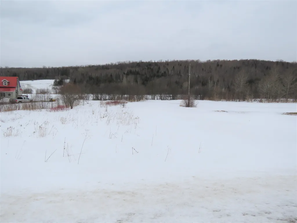 6042 Valley Road Holland VT 05830