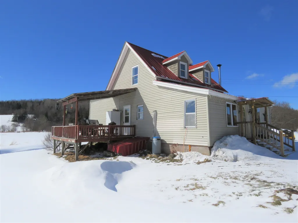 6042 Valley Road Holland VT 05830
