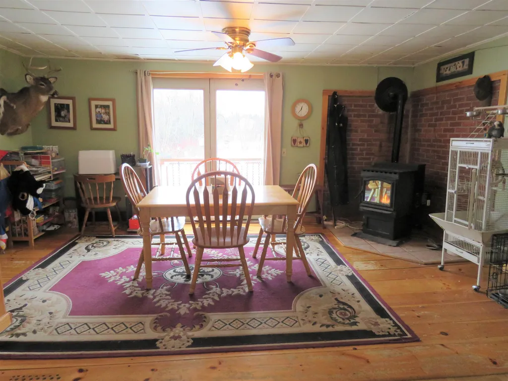 6042 Valley Road Holland VT 05830