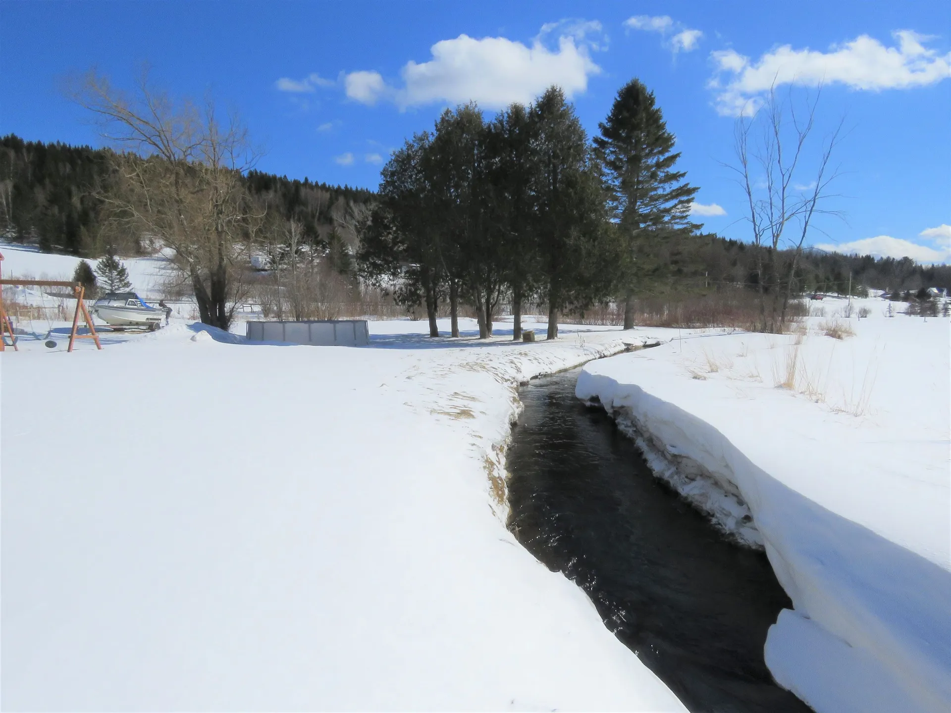 6042 Valley Road Holland VT 05830