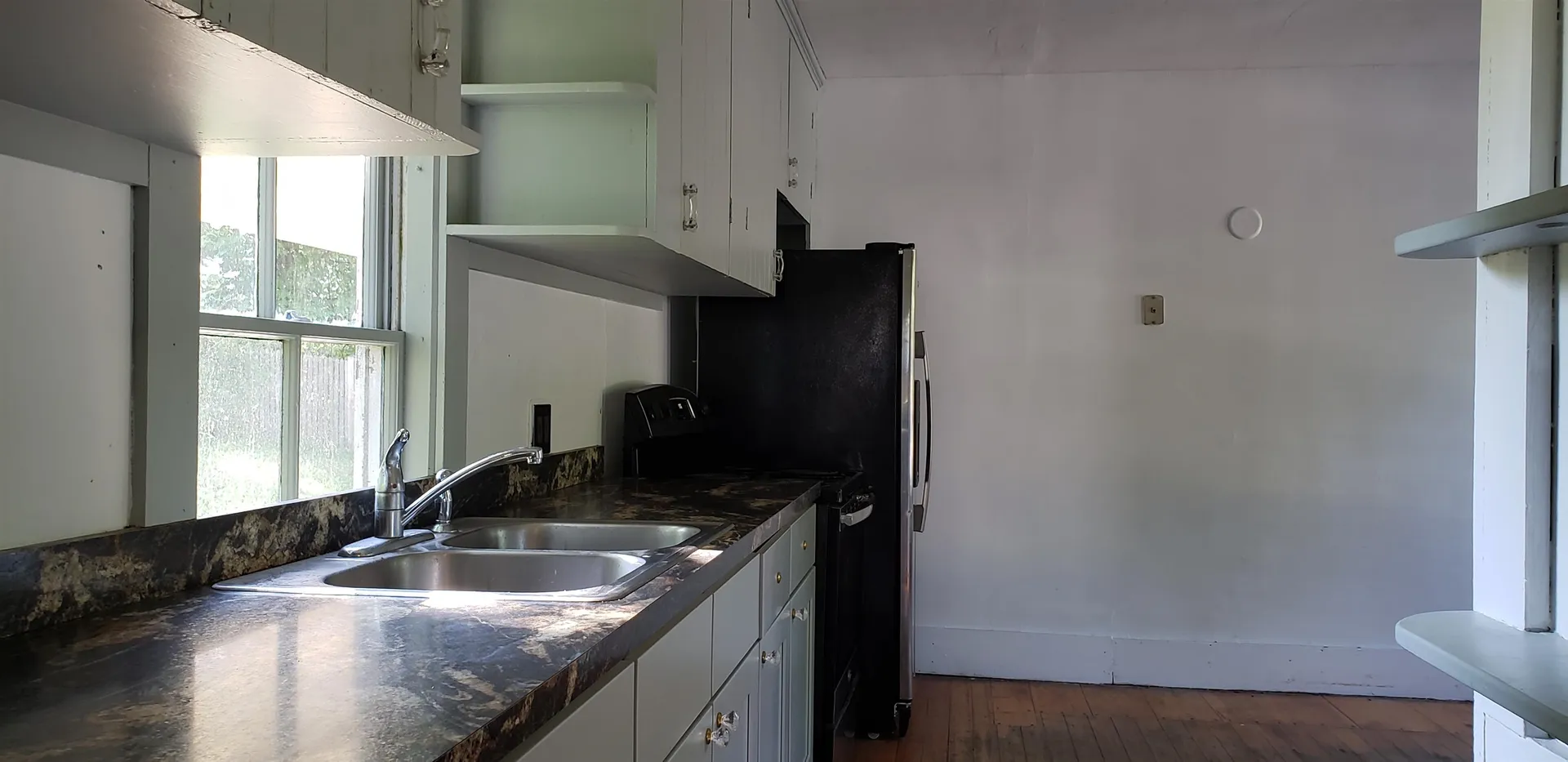 33 Park Street Henniker NH 03242