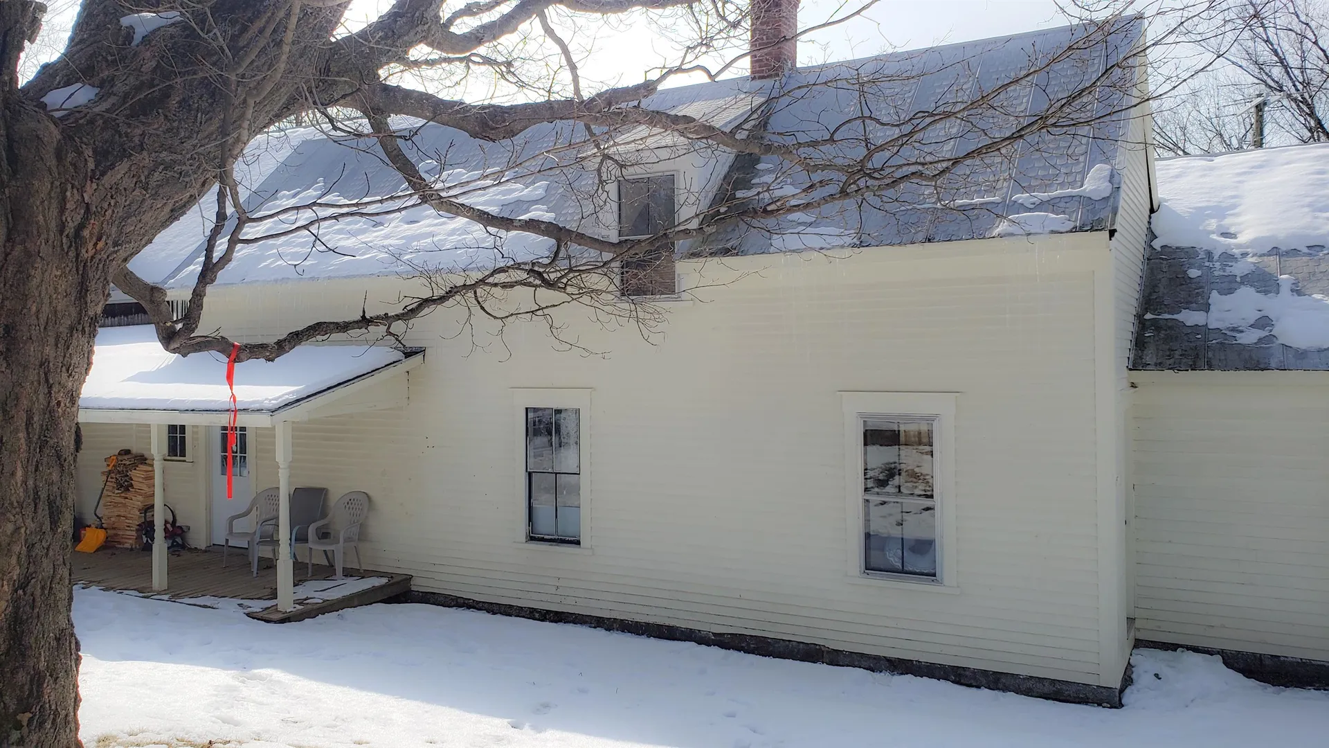 33 Park Street Henniker NH 03242