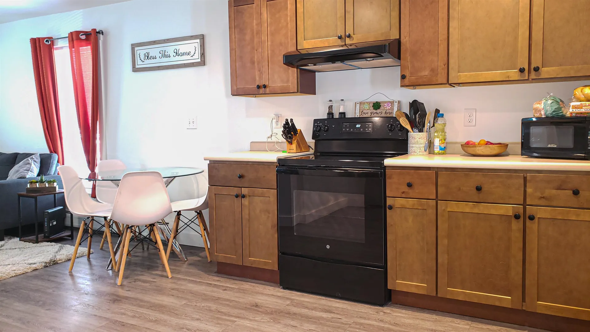 33 Park Street Henniker NH 03242