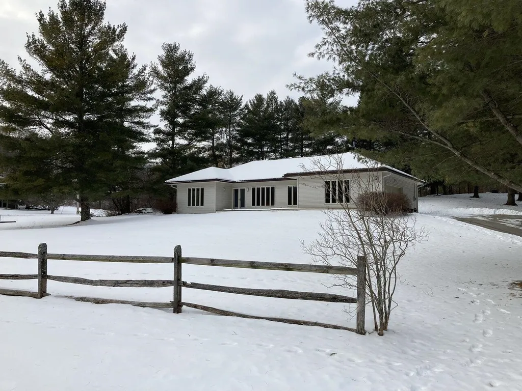 45 Juniper Lane Middlebury VT 05753